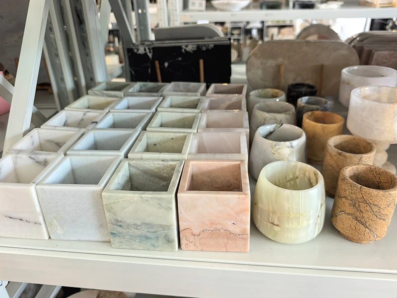 marble-candlestick-wholesale, the company's own listing photograph